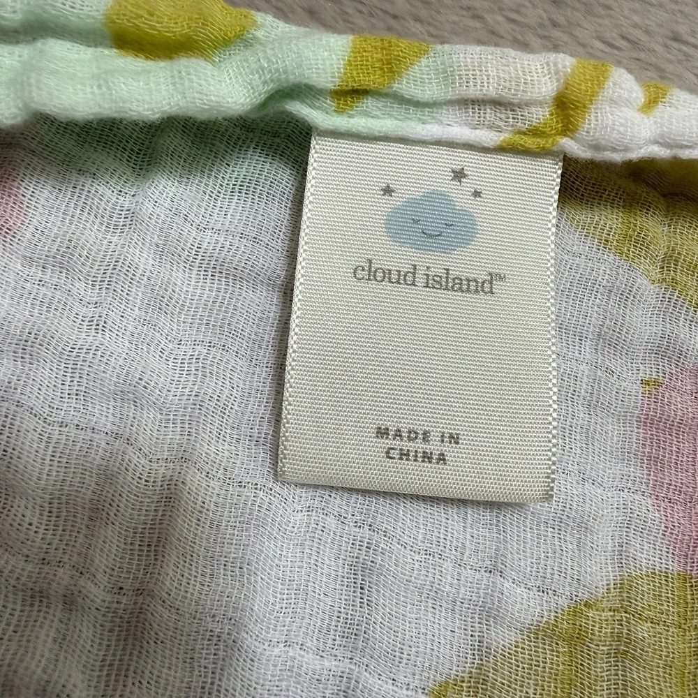 CLOUD ISLAND Baby Girl Soft Swaddle Blanket Muslin 100% Cotton Flowers 41